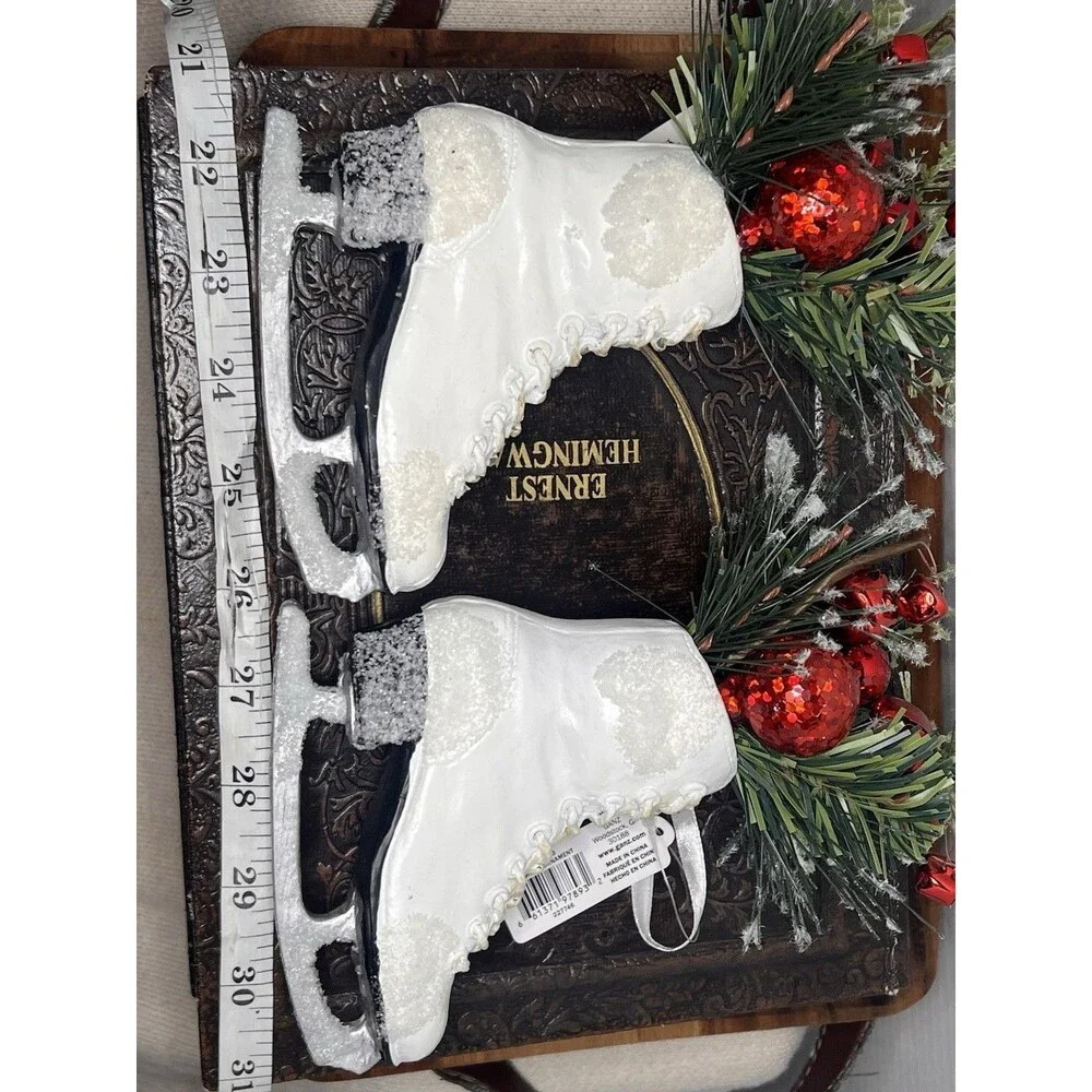 Vintage Style Ice-Skating Boots Ornament